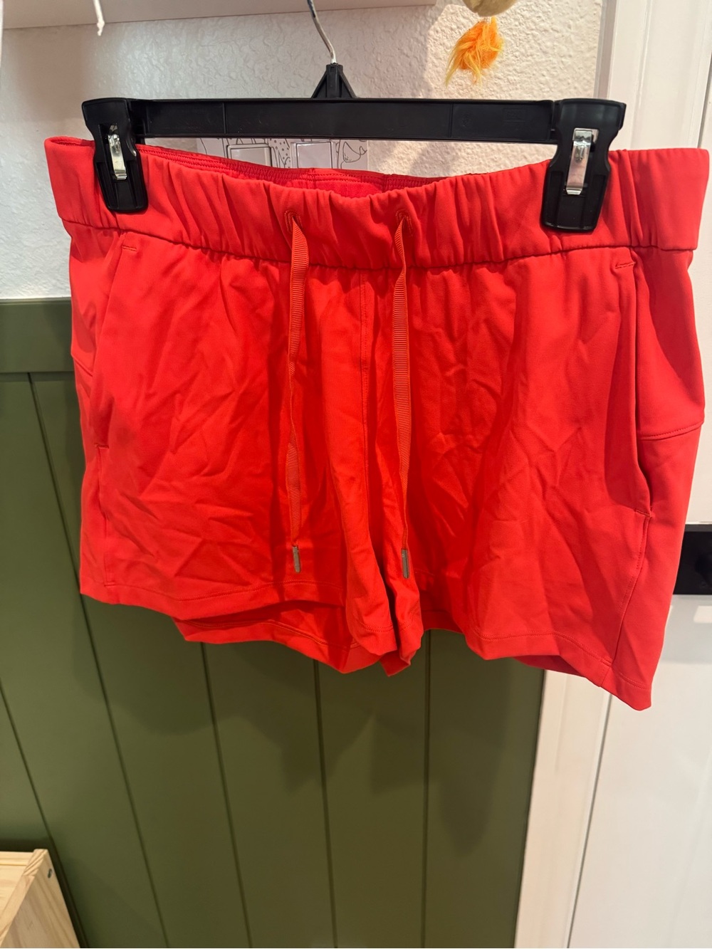 lululemon athletica on the rise shorts